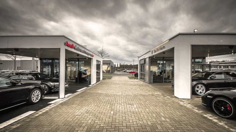 Der Verkaufspavillon als kleines Autohaus bzw. Verkaufsbüro