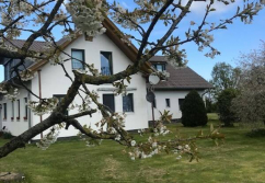 Mönchhagen , Ladenlokal, Gastronomie mieten oder kaufen