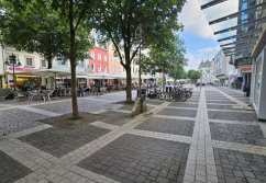 Brühl , Ladenlokal, Gastronomie mieten oder kaufen