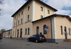 Dachau Bahnhofplatz, Ladenlokal, Gastronomie mieten oder kaufen