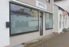 Kösching Klosterstr., Ladenlokal, Gastronomie mieten oder kaufen