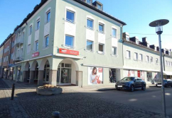 Freilassing , Ladenlokal, Gastronomie mieten oder kaufen