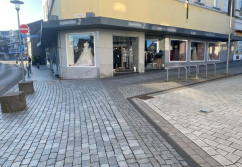 Wermelskirchen , Ladenlokal, Gastronomie mieten oder kaufen