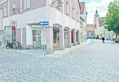 Forchheim Hornschuchallee, Ladenlokal, Gastronomie mieten oder kaufen