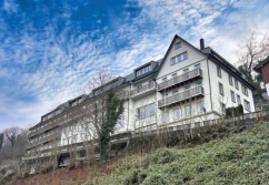 Bad Urach , Ladenlokal, Gastronomie mieten oder kaufen