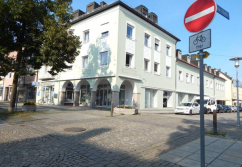 Freilassing Hauptstr., Ladenlokal, Gastronomie mieten oder kaufen