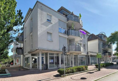 Neuenburg , Ladenlokal, Gastronomie mieten oder kaufen