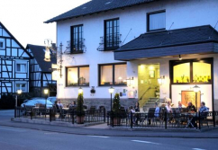 Schotten -Rainrod , Ladenlokal, Gastronomie mieten oder kaufen