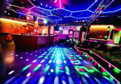 Olching , Ladenlokal, Gastronomie mieten oder kaufen