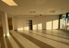 Landshut , Ladenlokal, Gastronomie mieten oder kaufen