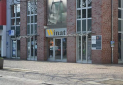 Ahrensburg , Ladenlokal, Gastronomie mieten oder kaufen