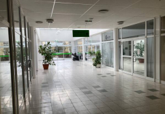 Neubrandenburg Platanenstraße, Ladenlokal, Gastronomie mieten oder kaufen