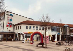 Rathenow Märkischer Platz, Ladenlokal, Gastronomie mieten oder kaufen