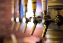 Berlin - Reinickendorf , Ladenlokal, Gastronomie mieten oder kaufen