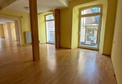 Ellwangen , Ladenlokal, Gastronomie mieten oder kaufen