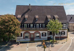 Wiernsheim Marktplatz, Ladenlokal, Gastronomie mieten oder kaufen