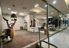 Köln / Rodenkirchen , Ladenlokal, Gastronomie mieten oder kaufen