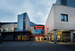 Einkaufszentrum, Typ Passage ✩ Rotmain-Center in Bayreuth