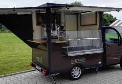 Verkaufwagen, Foodtruck: Elektro Verkaufsfahrzeug, Innensteher