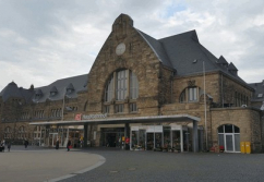 Einkaufszentrum, Typ Bahnhofscenter ✩ Aachen Hauptbahnhof in Aachen
