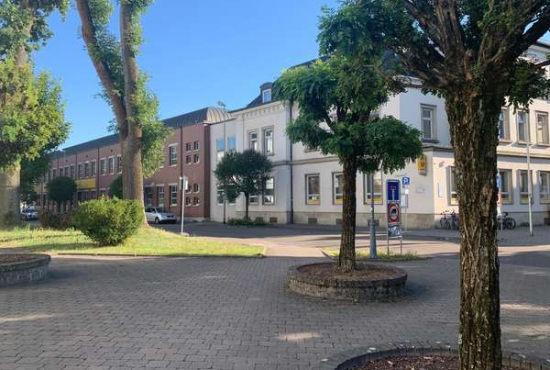 Heidenheim Bahnhofplatz, Ladenlokal, Gastronomie mieten oder kaufen