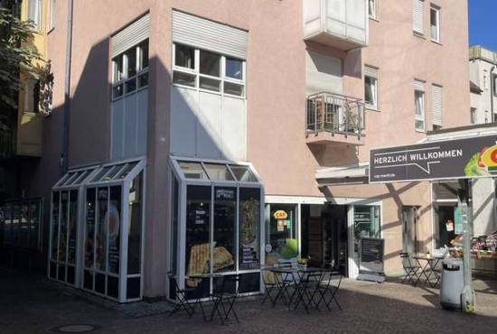 Stuttgart / Obertürkheim , Ladenlokal, Gastronomie mieten oder kaufen