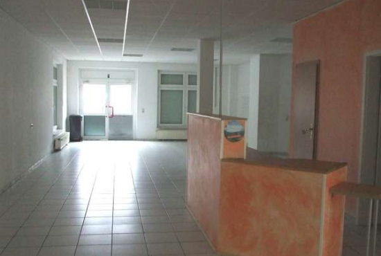 Rüdersdorf Ernst-Thälmann-Str., Ladenlokal, Gastronomie mieten oder kaufen