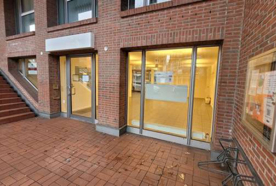 Buchholz Kirchenstraße, Ladenlokal, Gastronomie mieten oder kaufen