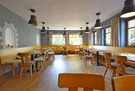 Marktleugast , Ladenlokal, Gastronomie mieten oder kaufen