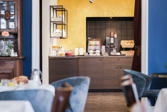 Baden-Baden , Ladenlokal, Gastronomie mieten oder kaufen
