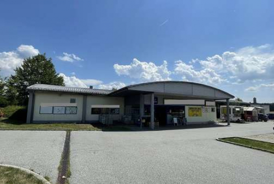 Schöllnach , Ladenlokal, Gastronomie mieten oder kaufen