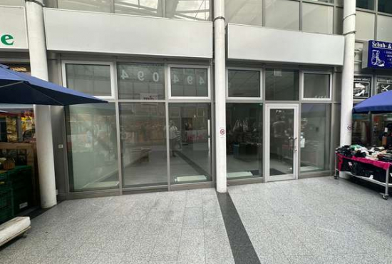 Berlin Mehrower Allee, Ladenlokal, Gastronomie mieten oder kaufen