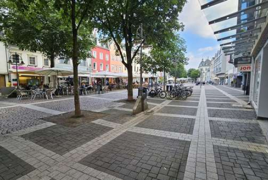 Brühl , Ladenlokal, Gastronomie mieten oder kaufen