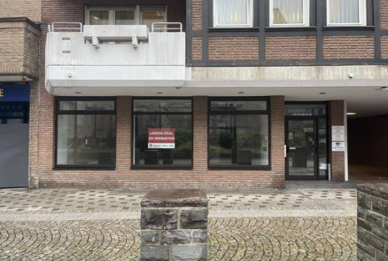 Sundern , Ladenlokal, Gastronomie mieten oder kaufen