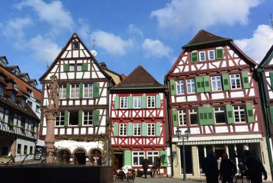 Bretten Marktplatz, Ladenlokal, Gastronomie mieten oder kaufen