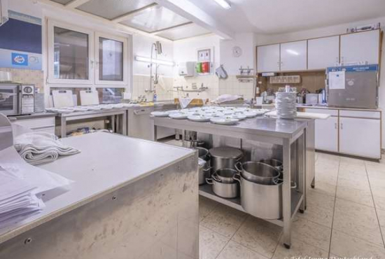 Veldenz , Ladenlokal, Gastronomie mieten oder kaufen