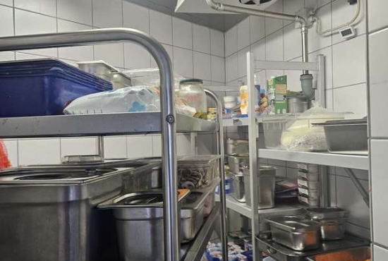 Neubulach Bühlstrasse, Ladenlokal, Gastronomie mieten oder kaufen