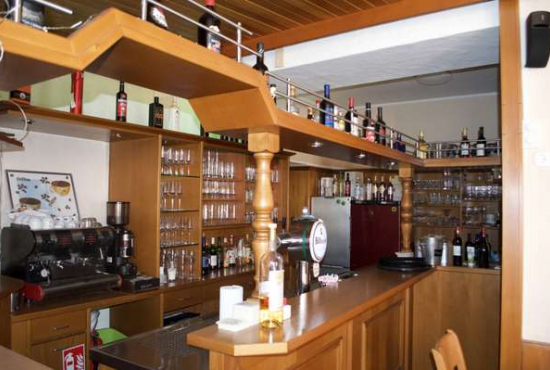 Karben Heldenberger Straße, Ladenlokal, Gastronomie mieten oder kaufen