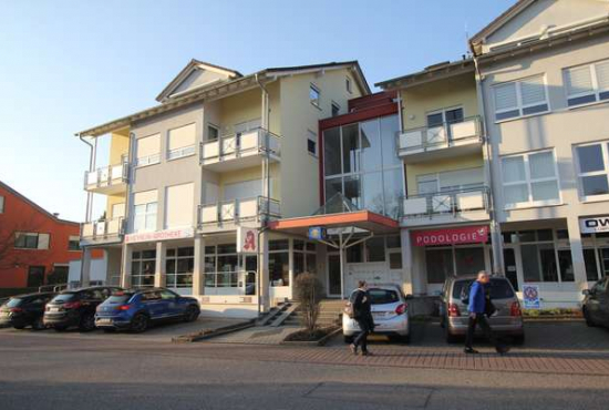 Königsbach-Stein Königsbacher Strasse, Ladenlokal, Gastronomie mieten oder kaufen