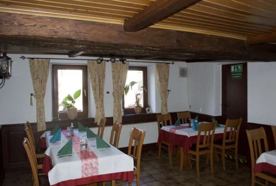Karben Heldenberger Straße, Ladenlokal, Gastronomie mieten oder kaufen