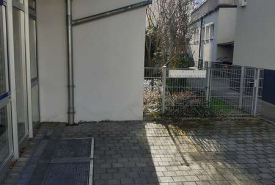 Fellbach , Ladenlokal, Gastronomie mieten oder kaufen