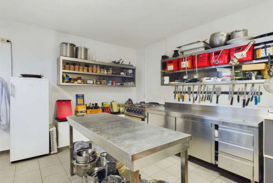 Stuttgart , Ladenlokal, Gastronomie mieten oder kaufen