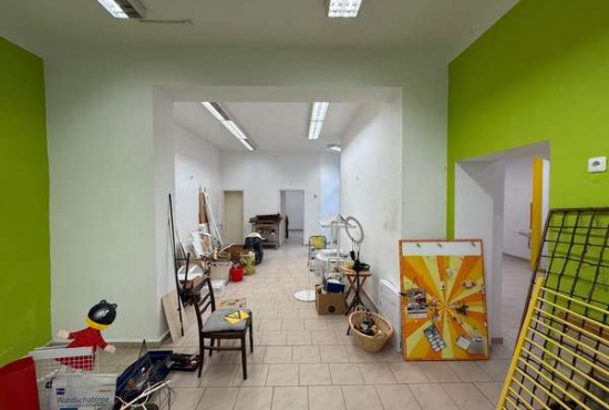 Neustrelitz Elisabethstraße, Ladenlokal, Gastronomie mieten oder kaufen