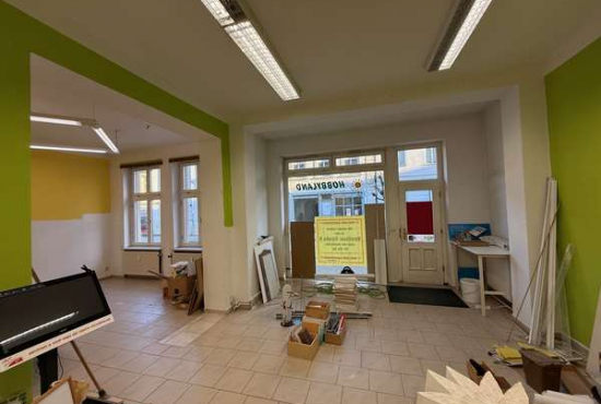 Neustrelitz Elisabethstraße, Ladenlokal, Gastronomie mieten oder kaufen