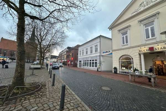 Neustadt in Holstein , Ladenlokal, Gastronomie mieten oder kaufen