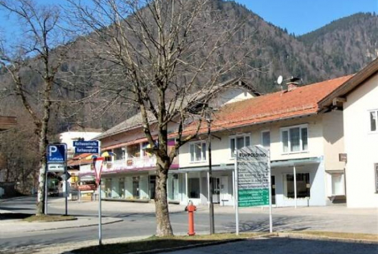 Ruhpolding Hauptstraße, Ladenlokal, Gastronomie mieten oder kaufen