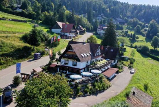 Sasbachwalden , Ladenlokal, Gastronomie mieten oder kaufen