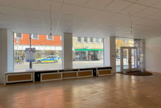 Würzburg Augustinerstraße, Ladenlokal, Gastronomie mieten oder kaufen