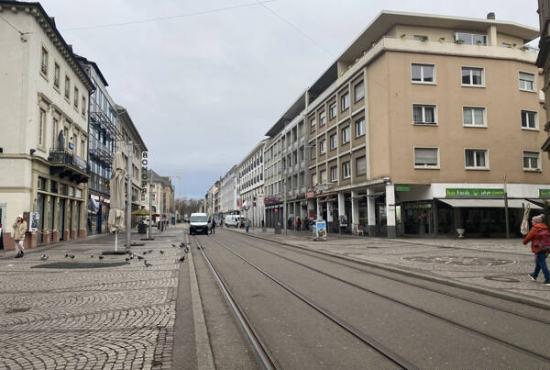 Karlsruhe , Ladenlokal, Gastronomie mieten oder kaufen