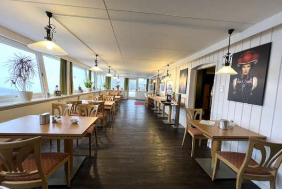 Sasbachwalden , Ladenlokal, Gastronomie mieten oder kaufen